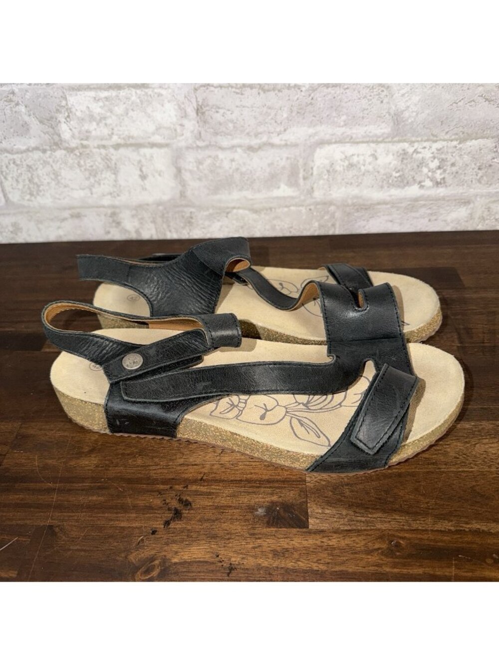 Josef Seibel Tonga 25 Womens Black Leather Comfort Sandals Size 42 78519